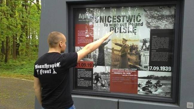 Русские нам братья! Тысячи поляков выступили против лживой прессы